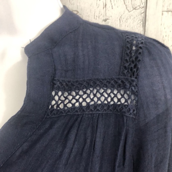 Market & Spruce Dark Blue Roll Tab Tunic Top Small - Picture 6 of 11